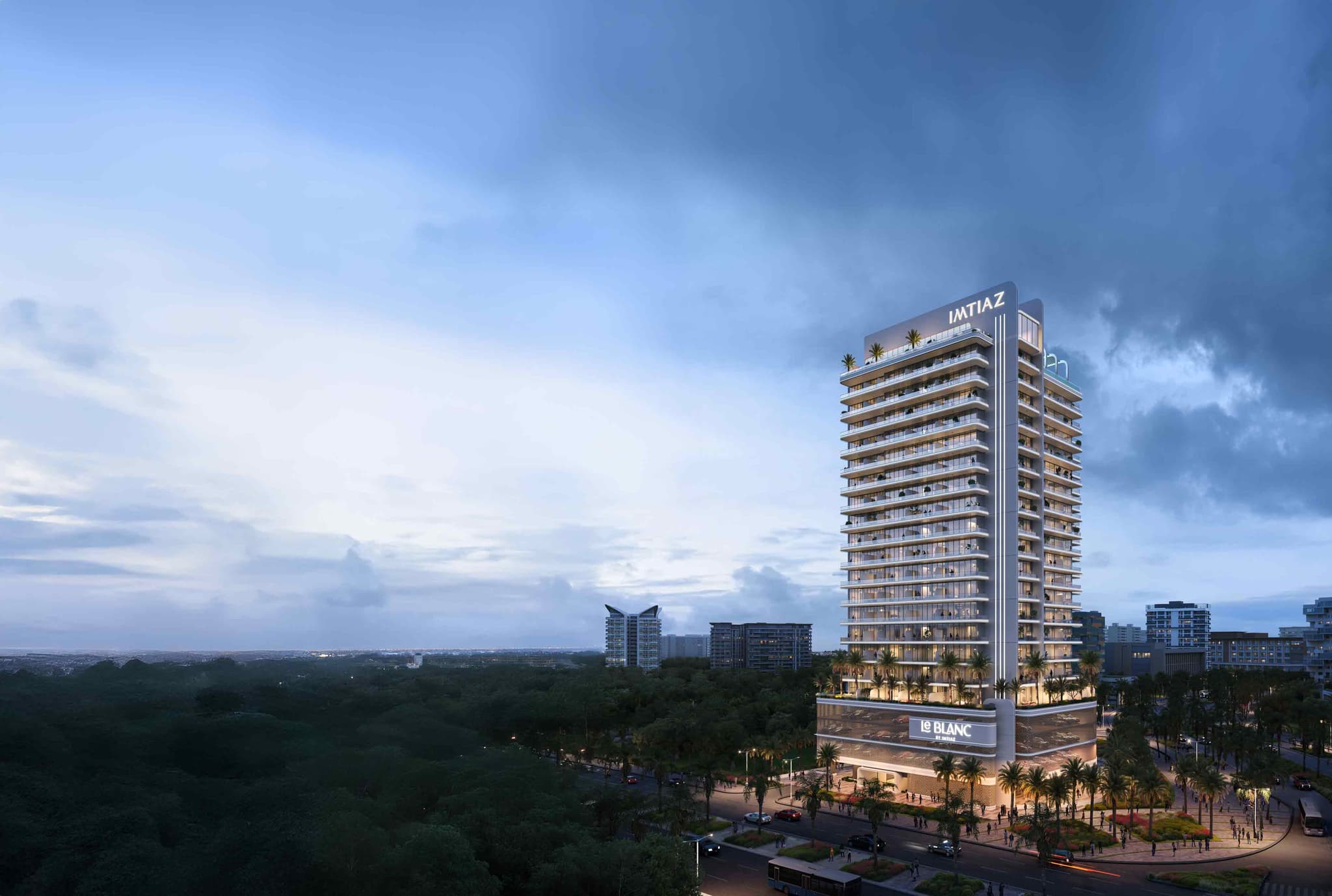 Le Blanc wide image 1